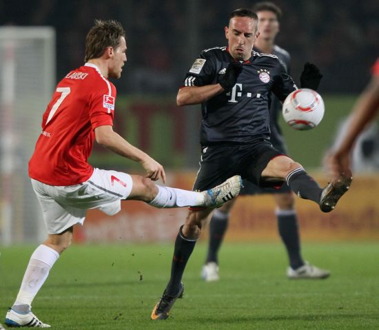 因此给出了 因此给出了