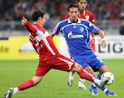 队主帅罗贝 队主帅罗贝